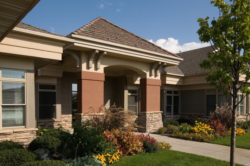 Front view of the vein clinic in MN.